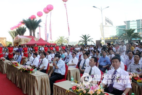 13880546346114.jpg